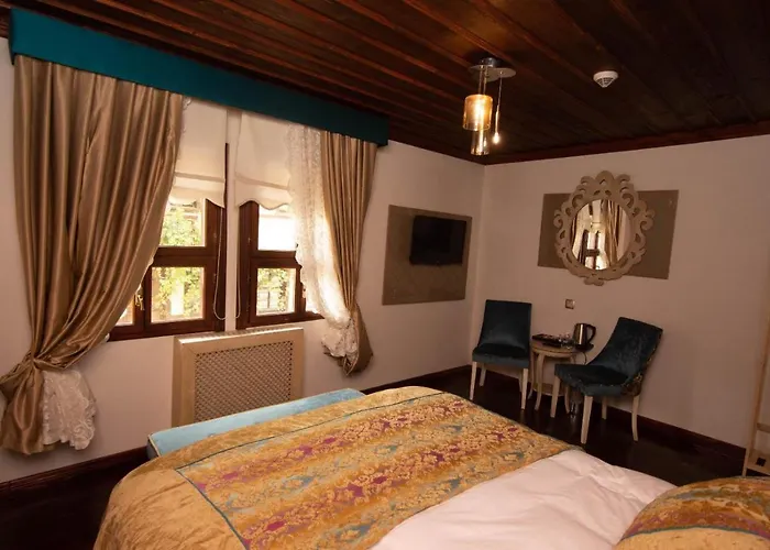 Arasta Boutique Hotel *